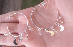Argola pingentes estrela e lua